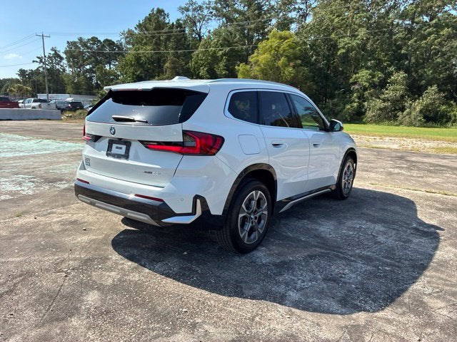 2025 BMW X1 XDRIVE28I SUV Slide 2