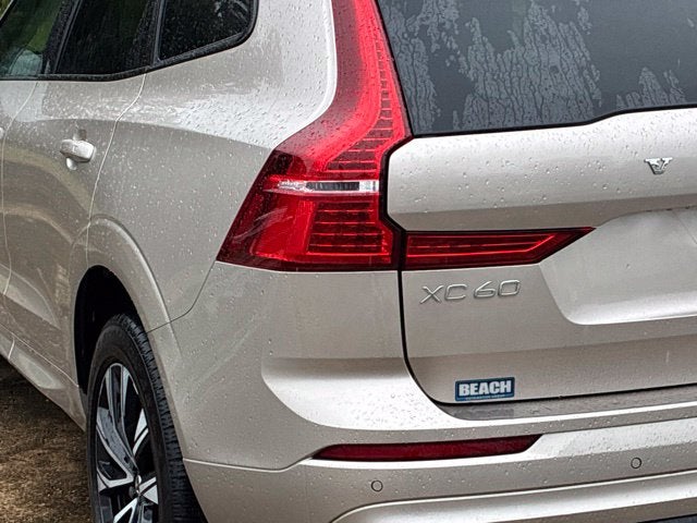 2024 Volvo XC60 B5 CORE SUV Slide 11