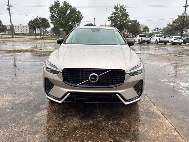 2024 Volvo XC60 B5 CORE SUV Slide 6