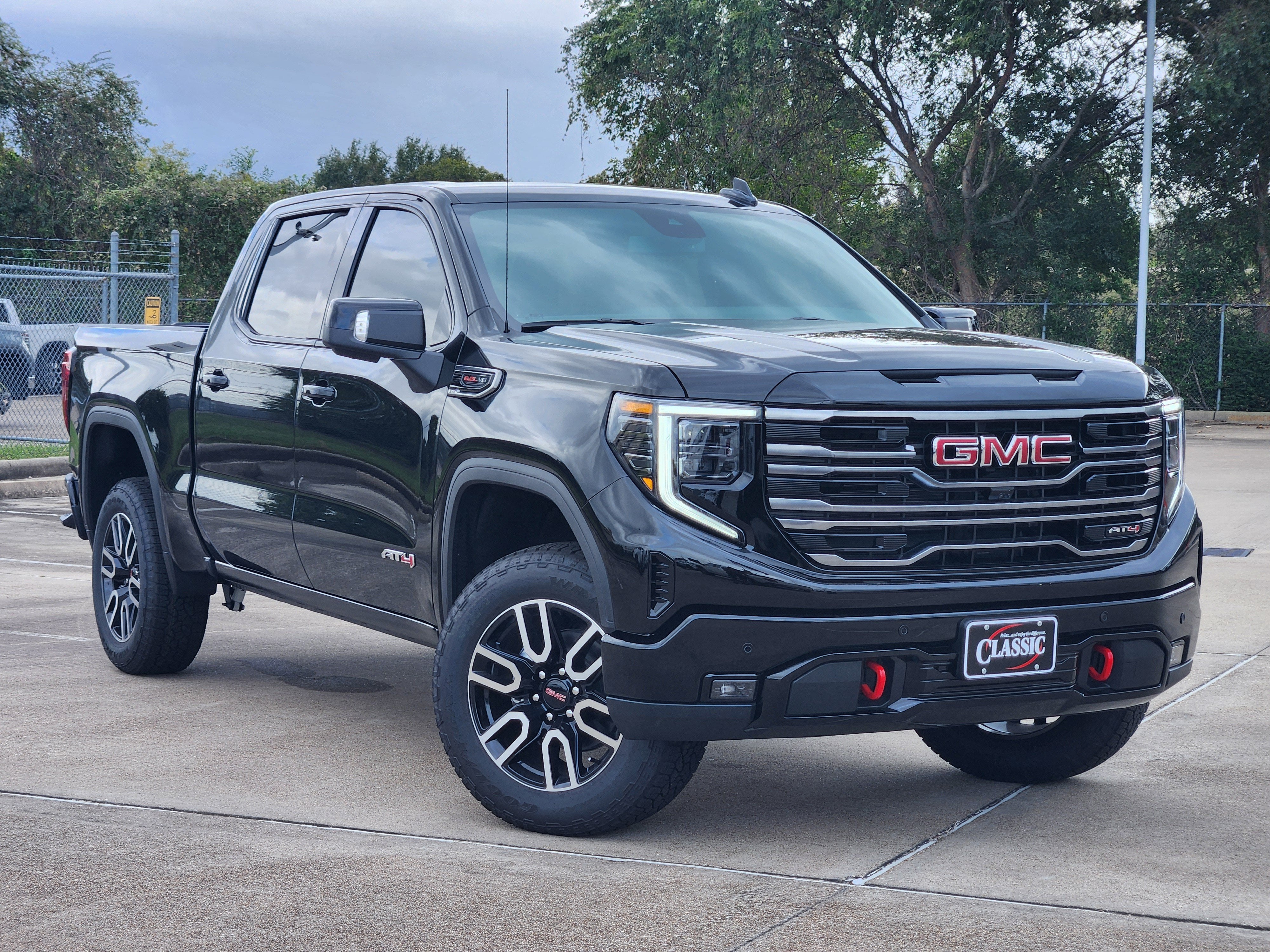 Onyx Black 2026 GMC Sierra 1500 Pickup Truck Four-Wheel Drive Automatic