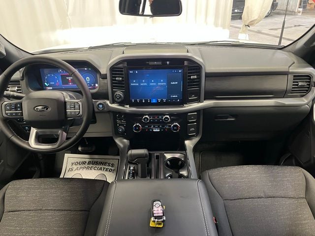 View vehicle photo 5