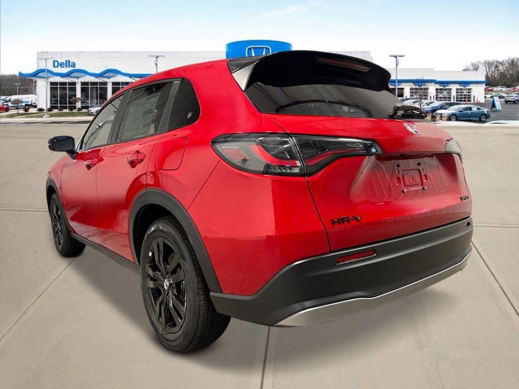 View vehicle photo 5