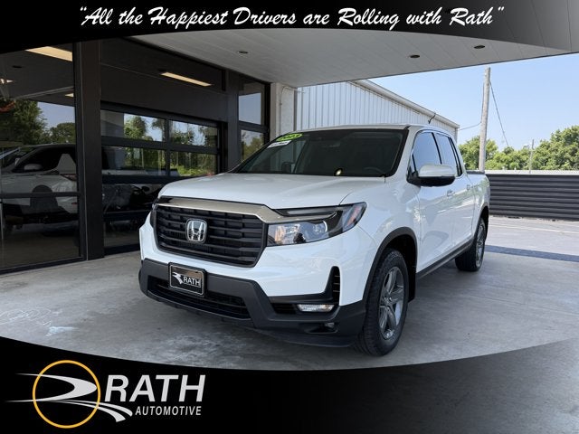 White 2023 Honda Ridgeline Pickup Truck All-Wheel Drive Automatic