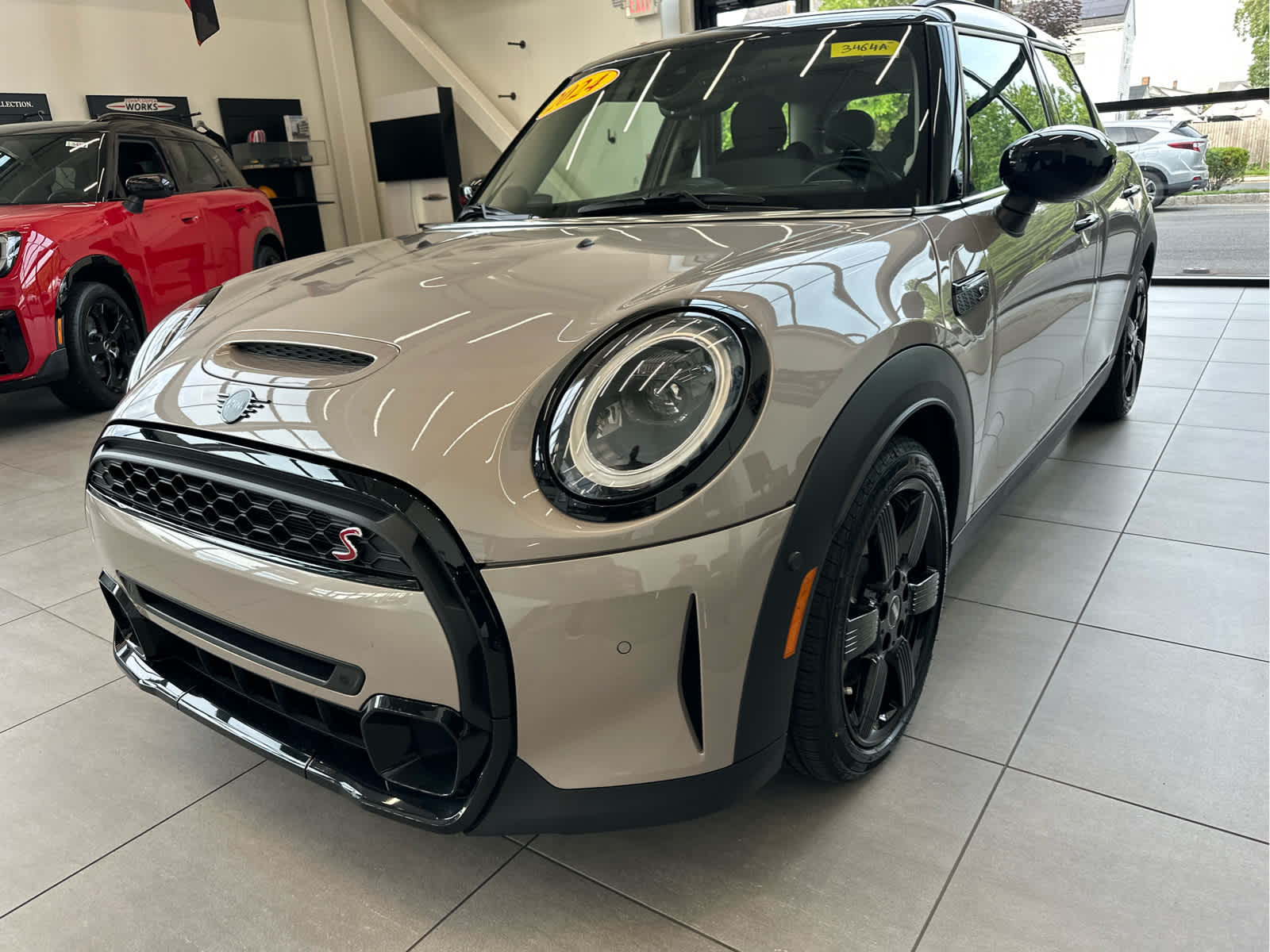 2024 MINI HARDTOP 4 DOOR