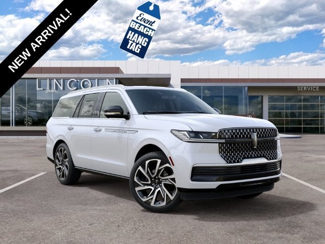 Pristine White Metallic Tri-Coat 2027 Lincoln Navigator SUV / Crossover Four-Wheel Drive Automatic