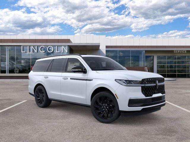 Pristine White Metallic Tri-Coat 2025 Lincoln Navigator SUV / Crossover Four-Wheel Drive Automatic