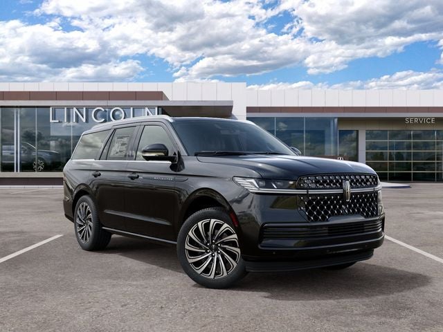 Infinite Black Metallic Clearcoat 2027 Lincoln Navigator SUV / Crossover Four-Wheel Drive Automatic