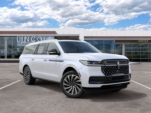 Pristine White Metallic Tri-Coat 2027 Lincoln Navigator SUV / Crossover Four-Wheel Drive Automatic