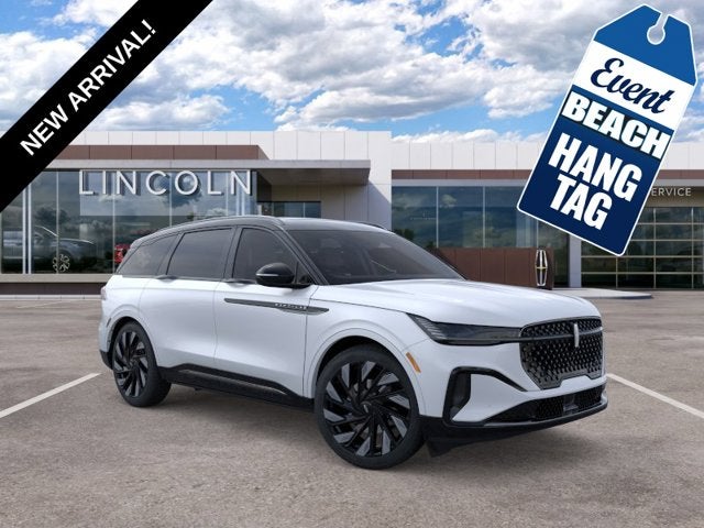 White Platinum Metallic Tri-Coat 2026 Lincoln Nautilus SUV / Crossover All-Wheel Drive Automatic