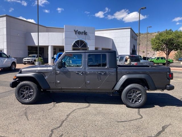 2025 Jeep Gladiator