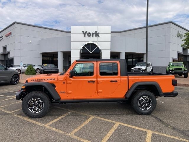 2025 Jeep Gladiator