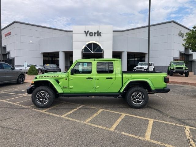 2025 Jeep Gladiator