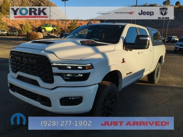 2025 RAM 2500 Limited Crew Cab 4WD