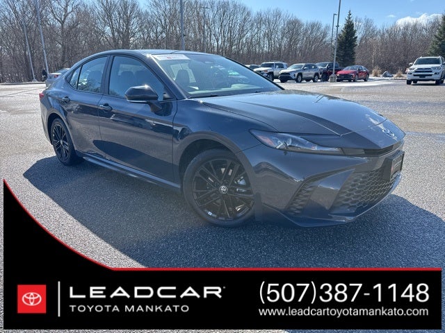 2025 Toyota Camry SE AWD