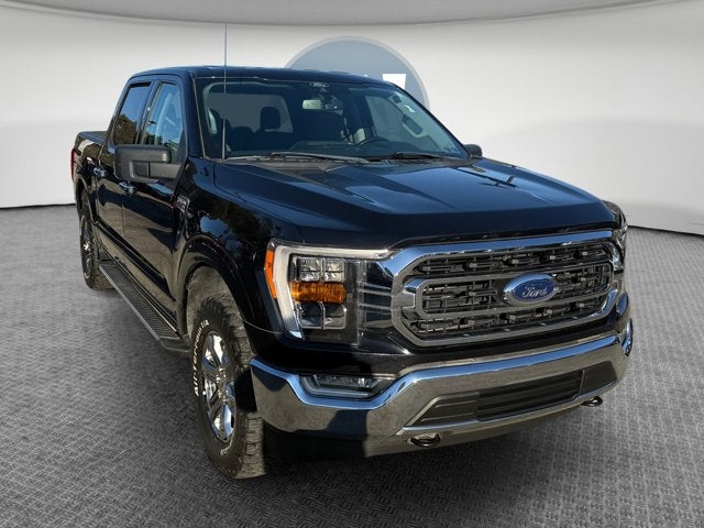 Black Metallic 2022 Ford F-150 Pickup Truck Four-Wheel Drive Automatic