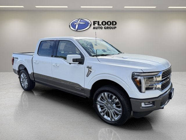 Az Star White Metallic Tricoat 2026 Ford F-150 Pickup Truck Four-Wheel Drive Automatic