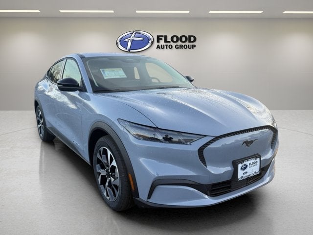 R7 Glacier Gray Met Tri-Coat 2026 Ford Mustang Mach-E SUV / Crossover All-Wheel Drive Automatic