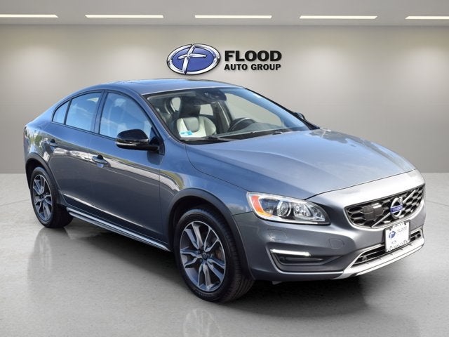 Gray 2018 Volvo S60 Sedan All-Wheel Drive Automatic