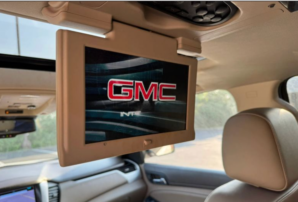 View vehicle photo 6