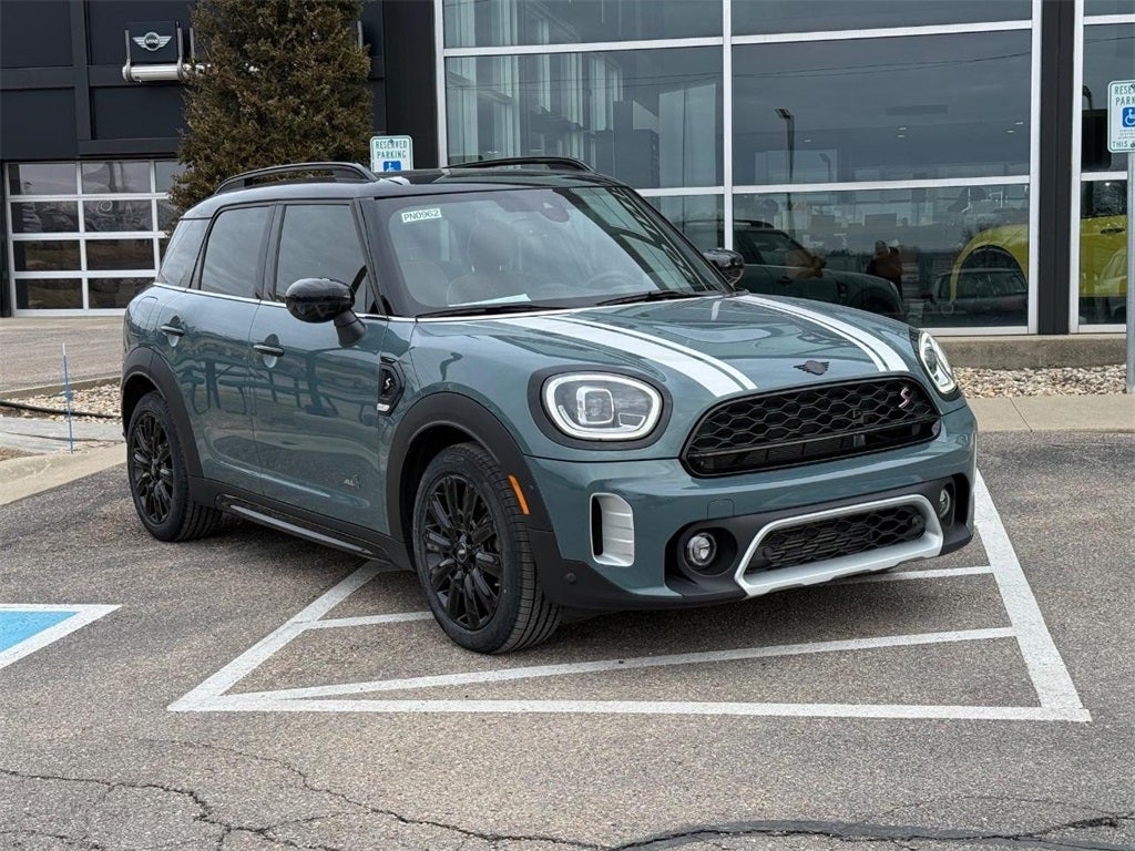 2022 MINI COUNTRYMAN