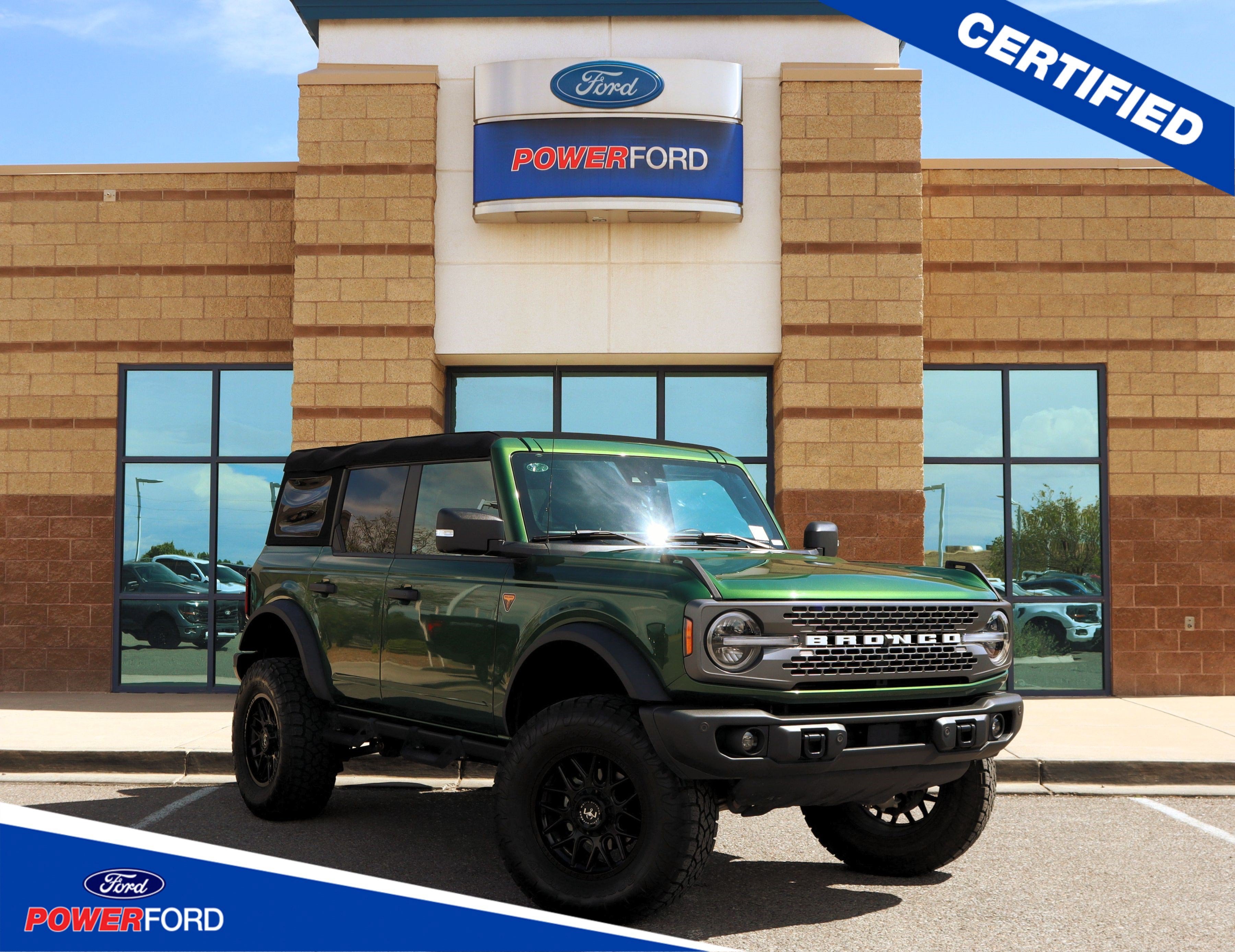  2023 Ford Bronco Badlands Advanced 4-Door 4WD   