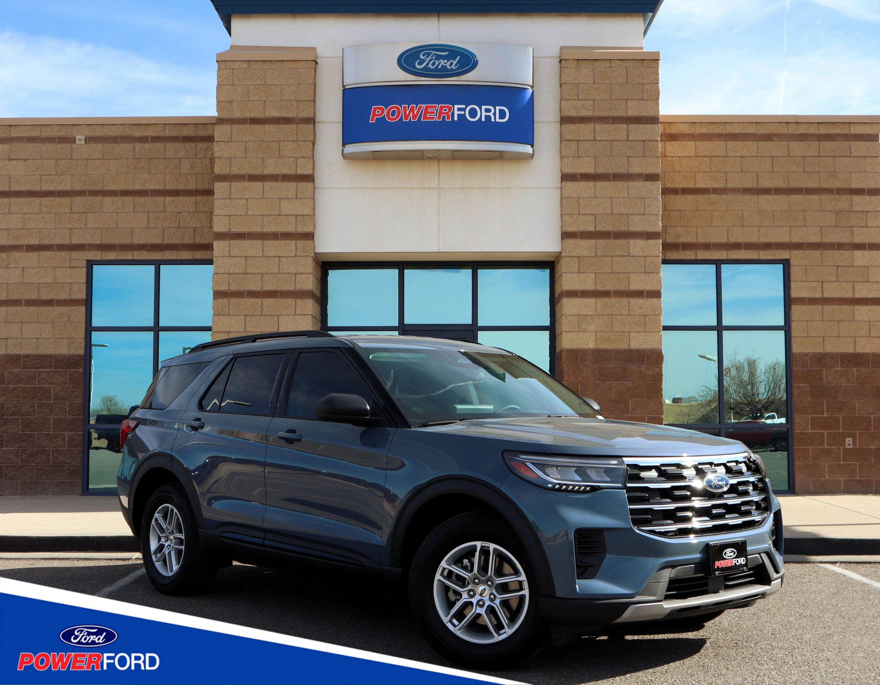 2026 Ford Explorer Active AWD