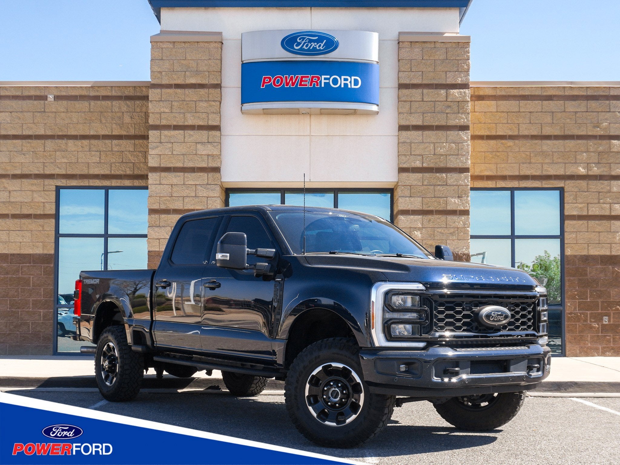 2025 Ford F-250 Super Duty Lariat Crew Cab 4WD