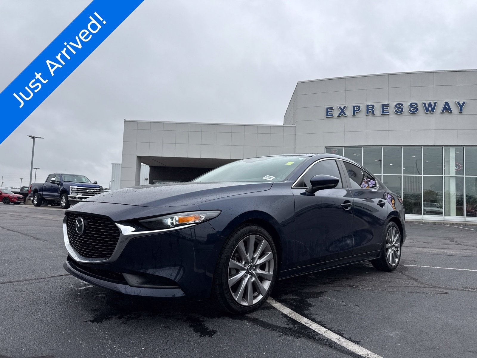 Deep Crystal Blue Mica 2022 Mazda MAZDA3 Sedan Front-Wheel Drive Automatic