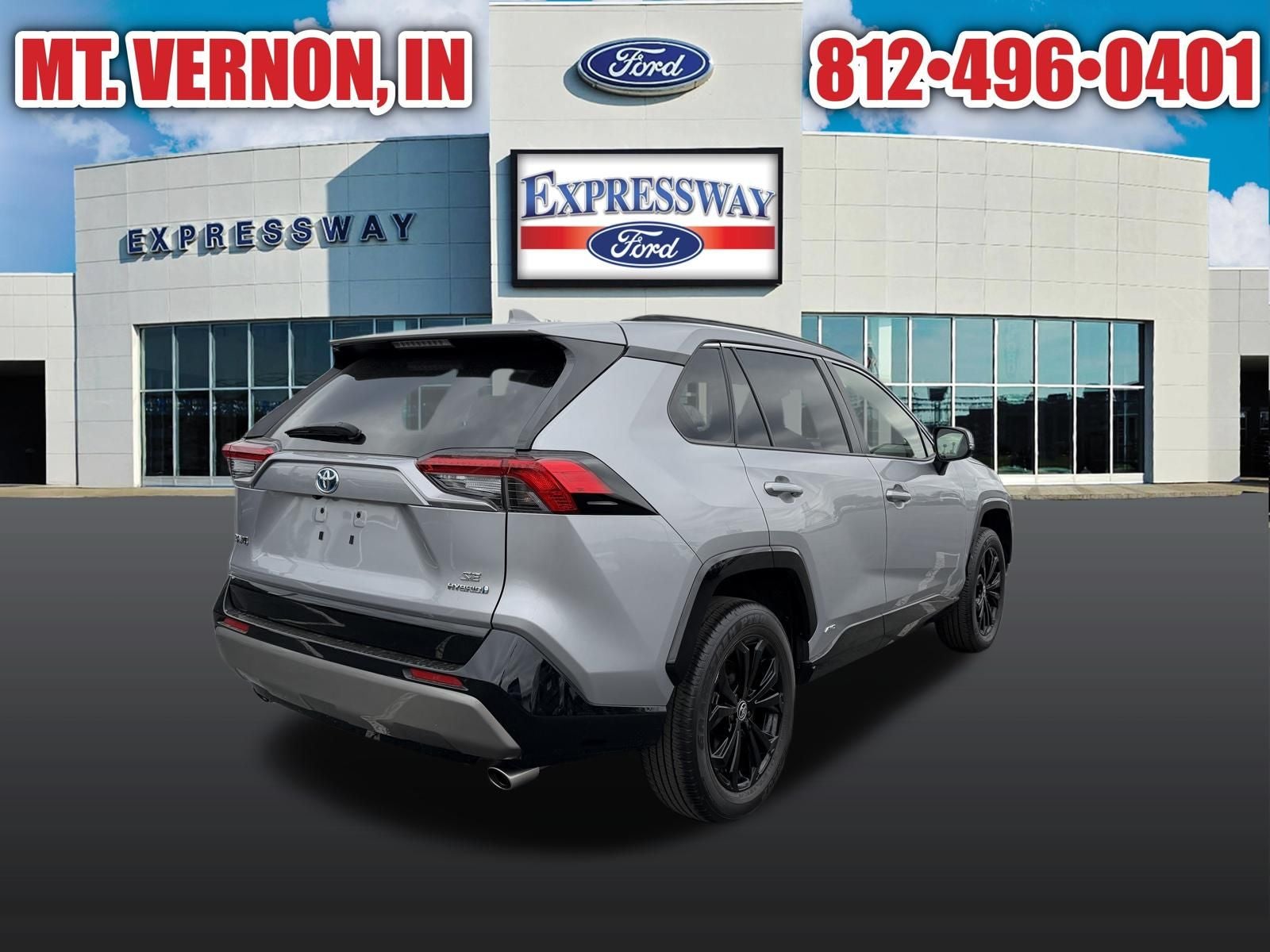 View vehicle photo 6
