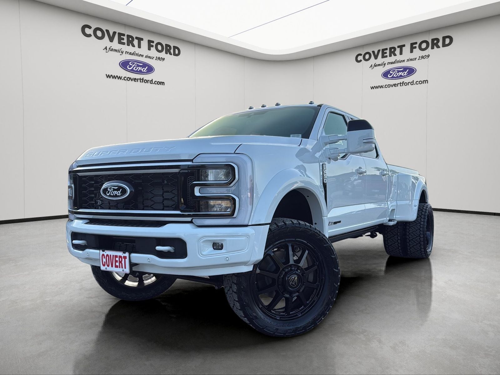 2026 Ford F-450SD King Ranch DRW