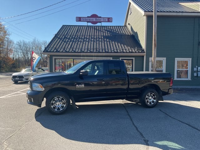  2018 RAM 1500 Express Quad Cab 4WD   