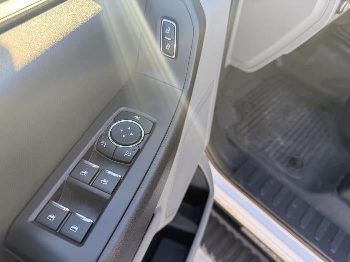 2025 Ford F-550 Crew Cab DRW 4WD Palfinger Mechanics Body for sale #1918942 - photo 16