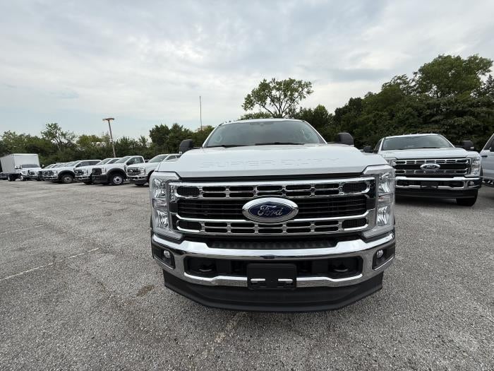 New 2025 Ford F-550 Crew Cab Service Truck for sale #1887229 - photo 7