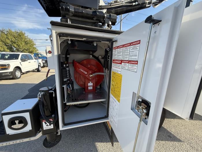 2025 Ford F-550 Crew Cab DRW 4WD Palfinger Mechanics Body for sale #1886260 - photo 19