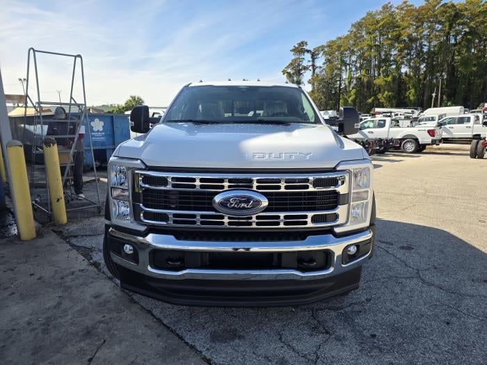 New 2026 Ford F-450 Super Cab Cab Chassis for sale #2002993 - photo 7
