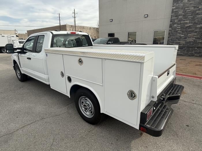 New 2026 Ford F-250 - photo 2