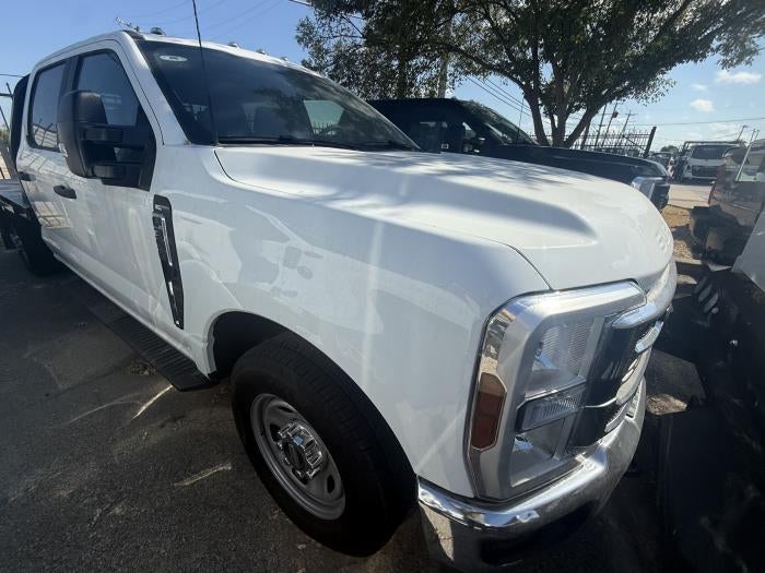 New 2026 Ford F-350 Crew Cab Flatbed Truck for sale #1988615 - photo 7