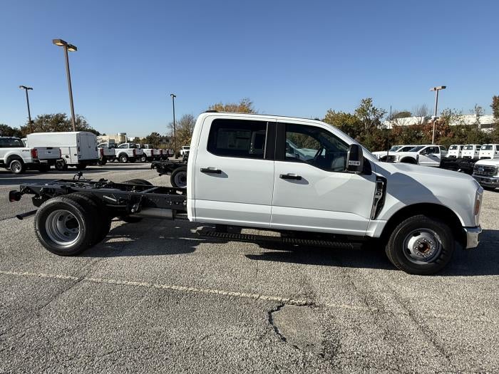 New 2026 Ford F-350 Crew Cab Cab Chassis for sale #1950127 - photo 7