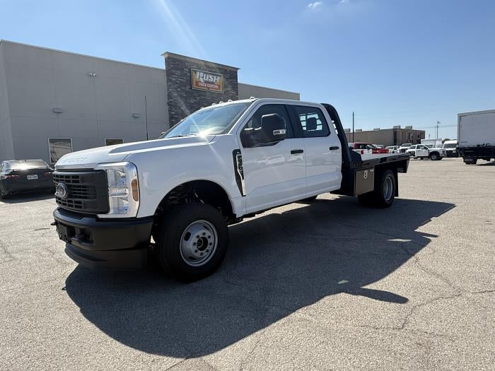 New 2026 Ford F-350 Crew Cab Steel Flatbed Truck for sale #1951658 - photo 1