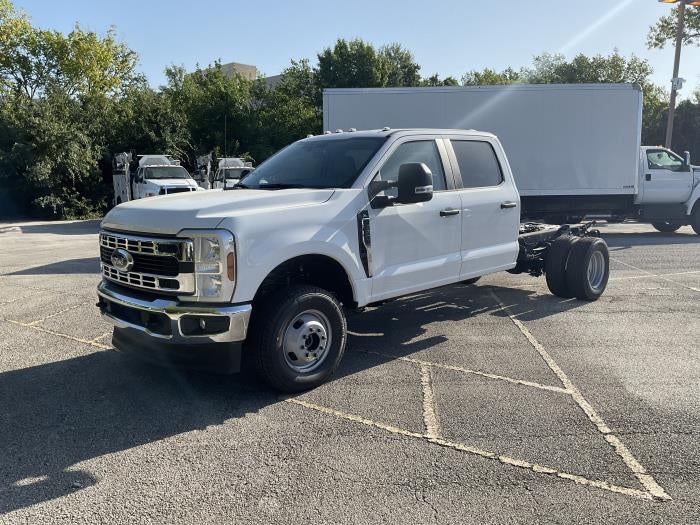 New 2026 Ford F-350 - photo 1