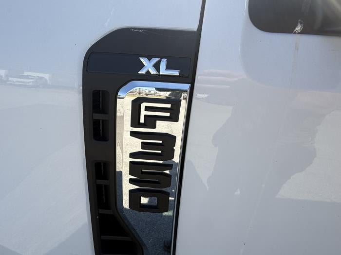 2026 Ford F-350 Crew Cab DRW 4WD CM Truck Beds Flatbed Truck for sale #1950140 - photo 10