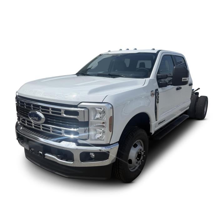 2026 Ford F-350 Crew Cab DRW 4WD Cab Chassis for sale #2000830 - photo 1