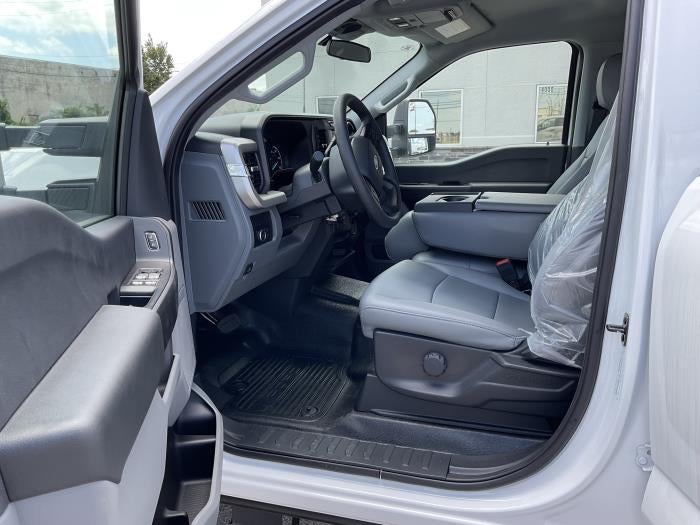 2025 Ford F-350 Crew Cab DRW 4WD Palfinger Mechanics Body for sale #1891496 - photo 15