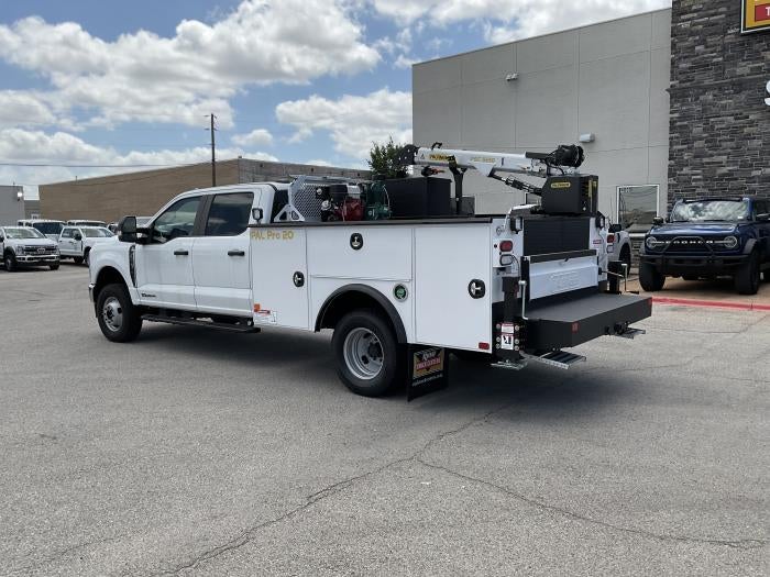 2025 Ford F-350 Crew Cab DRW 4WD Palfinger Mechanics Body for sale #1891496 - photo 4