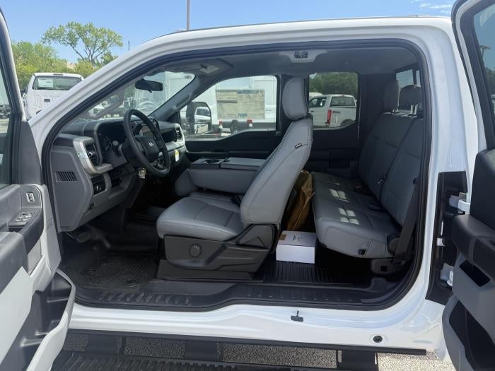 New 2026 Ford F-350 Super Cab Cab Chassis for sale #1985152 - photo 10