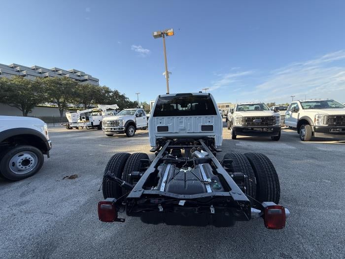 New 2026 Ford F-350 Super Cab Cab Chassis for sale #1949215 - photo 8