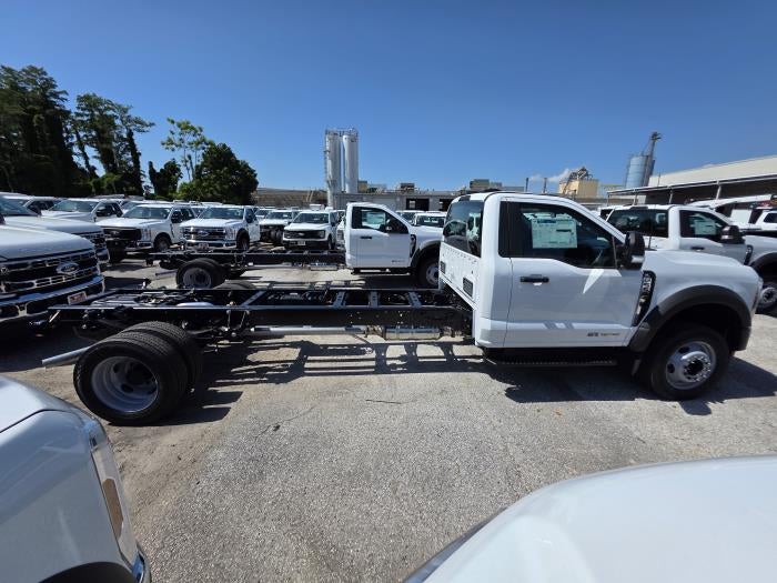 2025 Ford F-550 Regular Cab DRW 4x2 Cab Chassis for sale #1899590 - photo 5