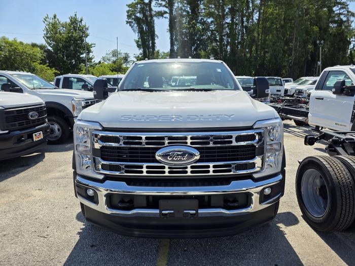 2025 Ford F-550 Regular Cab DRW 4x2 Cab Chassis for sale #1900320 - photo 3