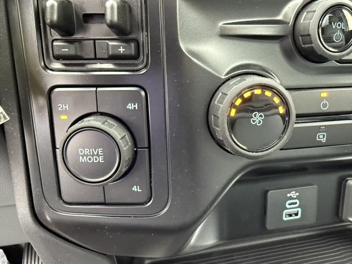 New 2026 Ford F-550 - photo 18
