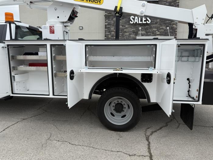 New 2026 Ford F-550 Regular Cab Bucket Truck for sale #1993139 - photo 10